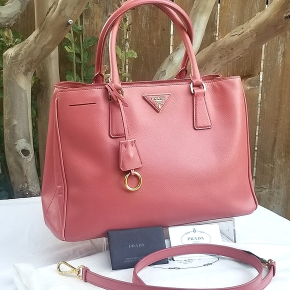  Prada  Saffiano Lux Galleria tote satchel - Picture 6 of 16